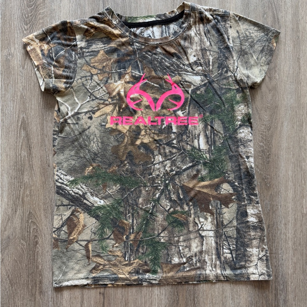 Realtree Camo Nature Forest Shirt Womens Small Female Streetwear Hype Rare Earth